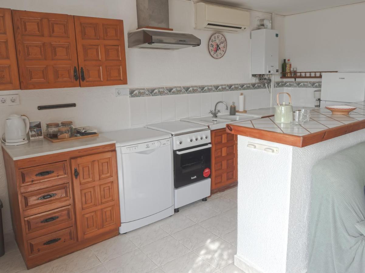 Authentic Groundfloor Apartment In Beautiful Villa, خافييا المظهر الخارجي الصورة