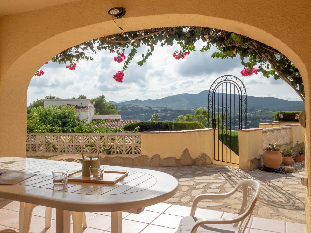 Authentic Groundfloor Apartment In Beautiful Villa, خافييا المظهر الخارجي الصورة