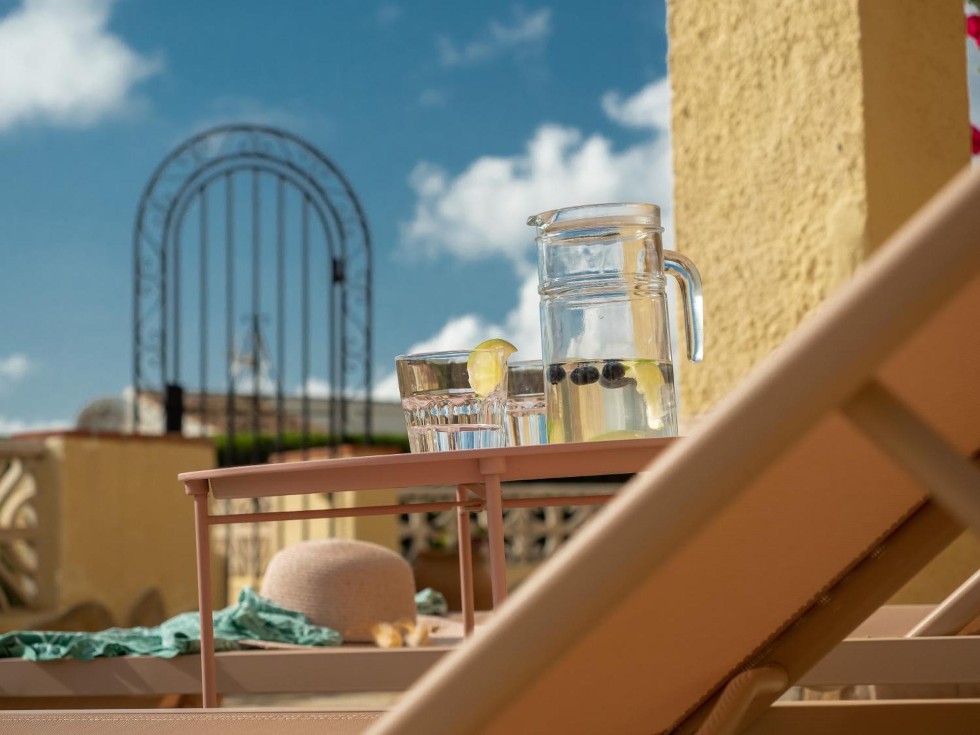 Authentic Groundfloor Apartment In Beautiful Villa, خافييا المظهر الخارجي الصورة